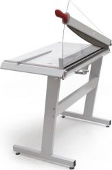 Argo Gilotyna z automatycznym dociskiem 710mm ARGO RC710 510147 50 krt. Golarki męskie Argo. Za 4,557.31 zł.