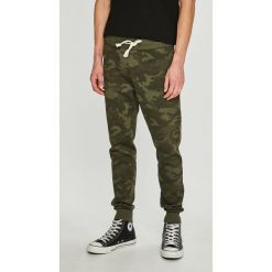 Produkt by Jack & Jones - Spodnie. Szare spodnie na co dzień męskie PRODUKT by Jack & Jones, z bawełny, casualowe. W wyprzedaży za 99.90 zł.