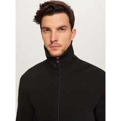 Rozpinana bluza - Czarny. Bluzy rozpinane męskie marki Reserved. W wyprzedaży za 89.99 zł.