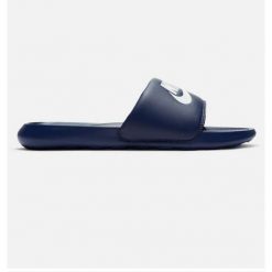 KLAPKI męskie NIKE VICTORI ONE CN9675-401 basenowe granatowe lekkie. Niebieskie klapki i japonki męskie Nike, bez wzorów. Za 159.00 zł.
