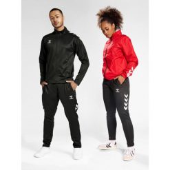 Spodnie dresowe piłkarskie męskie Hummel Core XK Training Poly Pants. Czarne spodnie dresowe męskie HUMMEL, bez wzorów, z dresówki. Za 177.50 zł.