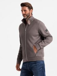 Kurtka męska z wysokim kołnierzem i polarowym wnętrzem – popielata V2 OM-JANP-0154 - XXL. Szare kurtki męskie Ombre Clothing, na lato, l, z aplikacjami, z polaru, eleganckie, bez ramiączek, bez kaptura. Za 161.99 zł.
