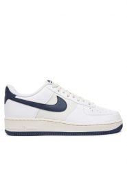 Nike Sneakersy Air Force 1 '07 Nn HF4298 100 Biały. Białe buty sportowe na co dzień męskie Nike, m, bez wzorów, ze skóry, bez ramiączek, bez kaptura. Za 489.99 zł.