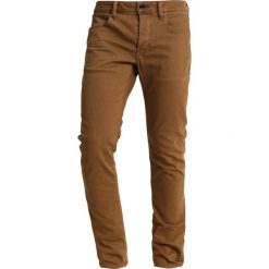 GStar 3301 DECONSTRUCTED SLIM COJ Jeansy Slim Fit inza stretch denim od oxide ocre. Jeansy męskie marki G-Star. Za 469.00 zł.