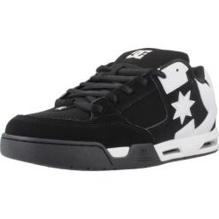 Buty DC DC COMMAND Czarny. Czarne buty trekkingowe męskie DC Shoes, bez wzorów, ze skóry, bez zapięcia, trekkingowe. Za 426.56 zł.