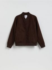 Kurtka bomberka z imitacji zamszu - ciemnobrązowy. Brązowe kurtki męskie Reserved, l, bez wzorów, bez ramiączek, bez kaptura. Za 199.99 zł.