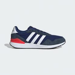 Buty Run 60s 4.0. Białe buty zimowe męskie ADIDAS, bez wzorów, ze skóry, sportowe, bez obcasa, bez zapięcia. Za 259.00 zł.