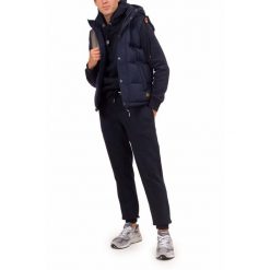 Kurtka bez rękawów z kapturem Superdry Everst. Niebieskie kurtki męskie Superdry., m, bez wzorów, z puchu, bez ramiączek, z kapturem. W wyprzedaży za 474.20 zł.