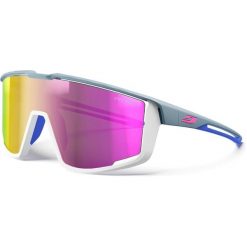 Okulary do biegania JULBO Fury szary Cat 3 Spectron. Niebieskie okulary przeciwsłoneczne męskie JULBO, bez wzorów, sportowe. Za 449.00 zł.