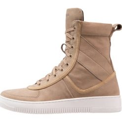 Antony Morato Botki sznurowane legno. Buty zimowe męskie marki Antony Morato. W wyprzedaży za 659.25 zł.