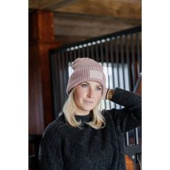 Czapka dla konia Kentucky Rubber Logo. Czerwone czapki męskie KENTUCKY HORSEWEAR, na zimę, bez wzorów, sportowe. Za 215.00 zł.