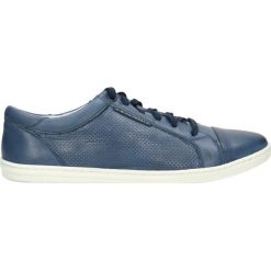 Półbuty ITEN. Białe eleganckie półbuty męskie Gino Rossi, ze skóry, eleganckie. W wyprzedaży za 249.90 zł.