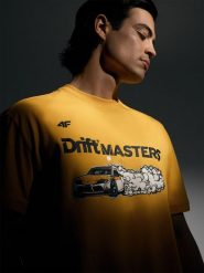 4F T-shirt regular z nadrukiem uniseks 4F x Drift Masters - żółty 3XL. Żółte t-shirty męskie 4f, m, bez wzorów, z bawełny, bez kołnierzyka, bez ramiączek. Za 119.99 zł.
