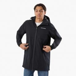 Kurtka przeciwdeszczowa męska Swedemount Tjörn Rain Coat wodoodporny. Czarne kurtki męskie SWEDEMOUNT, m, bez wzorów, bez ramiączek, bez kaptura. Za 329.99 zł.