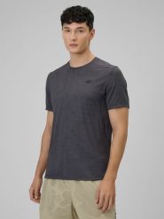 4F Koszulka treningowa regular szybkoschnąca męska - szara S. Czarne t-shirty męskie 4f, m, bez wzorów, z materiału, bez kołnierzyka, bez ramiączek. Za 129.99 zł.