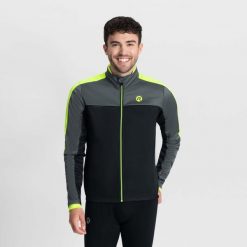 Mocno ocieplona kurtka zimowa męska Rogelli FREEZE. Czarne kurtki treningowe męskie Rogelli, na zimę, m, bez wzorów, bez kaptura, rowerowe. Za 345.00 zł.