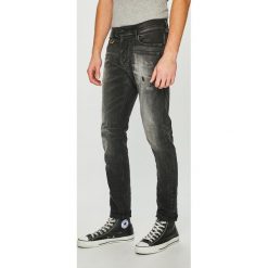 Diesel - Jeansy Tephar. Jeansy męskie Diesel. W wyprzedaży za 799.90 zł.