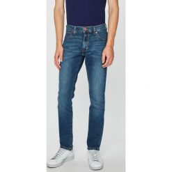 Wrangler - Jeansy. Jeansy męskie Wrangler. W wyprzedaży za 219.90 zł.