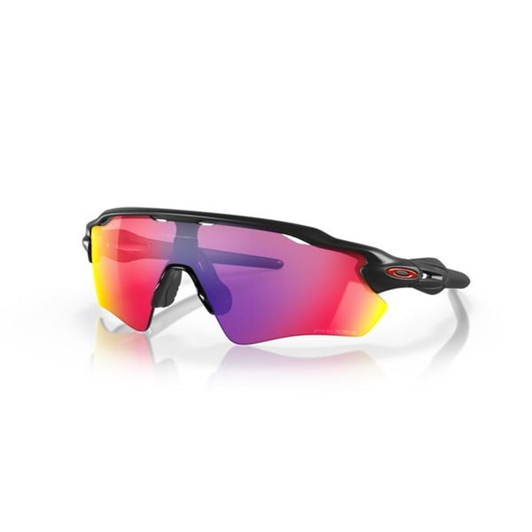 Męskie okulary przeciwsłoneczne Oakley® Radar EV Path w kolorze czerwonym. Czarne okulary przeciwsłoneczne męskie Oakley, bez wzorów, sportowe. W wyprzedaży za 771.50 zł.