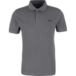 S.Oliver Men polo triko 03.899.35.4586 .9490 Dym Grey (rozmiar M). Szare koszulki polo męskie S.Oliver, m, bez wzorów, eleganckie, bez kołnierzyka, bez ramiączek. W wyprzedaży za 74.00 zł.