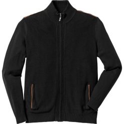 Sweter rozpinany Regular Fit bonprix czarny. Kardigany męskie marki bonprix. Za 79.99 zł.