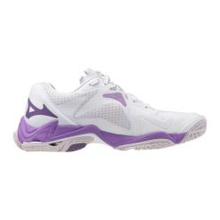 Buty halowe Mizuno Wave Voltage Wos. Białe buty do biegania męskie Mizuno, bez wzorów, ze skóry, bez zapięcia, do biegania, mizuno wave. W wyprzedaży za 393.35 zł.