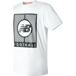 Koszulka treningowa MT732053WT. T-shirty sportowe męskie marki New Balance. W wyprzedaży za 69.99 zł.