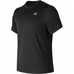 New Balance MT73061BK. T-shirty sportowe męskie marki New Balance. Za 99.99 zł.