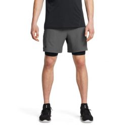 Spodenki krótkie męskie Under Armour Vanish Woven 2in1 Sts. Szare szorty sportowe męskie Under Armour, bez wzorów, sportowe. Za 205.99 zł.