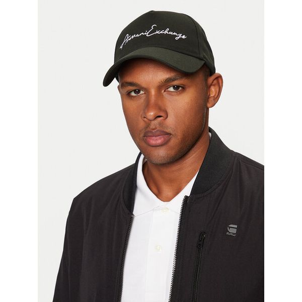 Czapka z daszkiem Armani Exchange. Czarne czapki męskie Armani Exchange, bez wzorów. Za 129.99 zł.