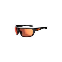 Okulary przeciwsłoneczne HIKING 300 kategoria 3. Okulary przeciwsłoneczne męskie marki QUECHUA. Za 59.99 zł.
