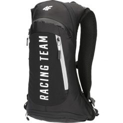 Plecak rowerowy PCF106 - głęboka czerń. Plecaki męskie marki 4f. Za 129.99 zł.