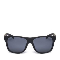 Okulary przeciwsłoneczne Quiksilver. Czarne okulary przeciwsłoneczne męskie Quiksilver, bez wzorów. Za 49.99 zł.