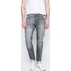 G-Star Raw - Jeansy D-Staq. Jeansy męskie marki G-Star Raw. W wyprzedaży za 379.90 zł.