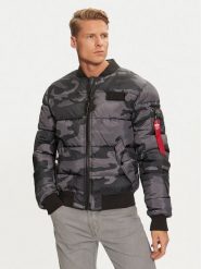 Alpha Industries Kurtka bomber 138116C Czarny Regular Fit. Czarne kurtki męskie Alpha Industries, m, bez wzorów, z syntetyku, bez ramiączek, bez kaptura. Za 689.99 zł.