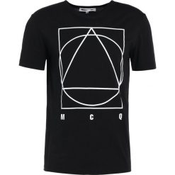 McQ Alexander McQueen Tshirt z nadrukiem darkest black. T-shirty męskie McQ Alexander McQueen. Za 459.00 zł.