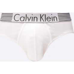 Calvin Klein Underwear - Slipy. Białe slipki męskie Calvin Klein Underwear, l, bez wzorów, z bawełny. W wyprzedaży za 99.90 zł.