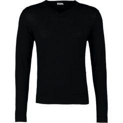 Filippa K Sweter black. Czarne swetry męskie marki Filippa K, z materiału. W wyprzedaży za 466.65 zł.