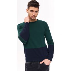 SWETER MULTIKOLOROWY. Swetry męskie TOP SECRET. W wyprzedaży za 59.99 zł.
