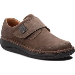 Półbuty JOSEF SEIBEL - Garrett 05 44436 796 261 Bear/Kombi. Brązowe codzienne półbuty męskie Josef Seibel, z materiału, klasyczne. W wyprzedaży za 299.00 zł.