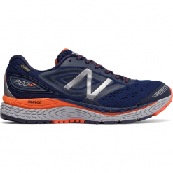 New Balance M880BX7. Buty do biegania męskie marki New Balance. W wyprzedaży za 329.99 zł.