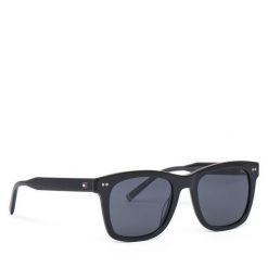 Okulary przeciwsłoneczne Tommy Hilfiger. Czarne okulary przeciwsłoneczne męskie Tommy Hilfiger, bez wzorów. Za 469.99 zł.