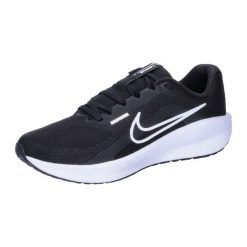 Buty do biegania męskie Nike Downshifter 13. Czarne buty do biegania męskie Nike, bez wzorów, bez zapięcia, do biegania, nike downshifter. Za 362.00 zł.