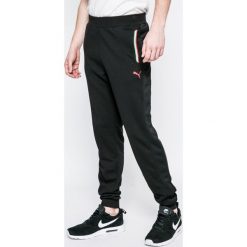 Puma - Spodnie. Długie spodnie sportowe męskie marki Puma. W wyprzedaży za 139.90 zł.