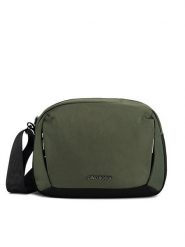 Gino Rossi Saszetka GIN-K-022-CCC-06 Khaki. Brązowe saszetki męskie Gino Rossi, bez wzorów, z poliesteru. Za 103.99 zł.