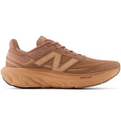 Buty do biegania unisex New Balance Fresh Foam 1080 v13 U1080L13 – brązowe. Brązowe buty do biegania męskie New Balance, bez wzorów, z materiału, bez zapięcia, do biegania. Za 429.99 zł.