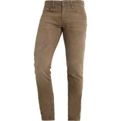 Antony Morato GEEZER Jeansy Slim Fit teak. Jeansy męskie marki Antony Morato. Za 469.00 zł.