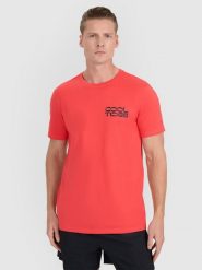 4F T-shirt regular z nadrukiem męski - czerwony L. Czerwone t-shirty męskie 4f, l, bez wzorów, z bawełny, bez kołnierzyka, bez ramiączek. W wyprzedaży za 49.99 zł.