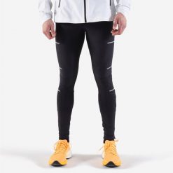 Legginsy do biegania męskie Kiprun Run 900 Rain. Czarne legginsy męskie KIPRUN, m, bez wzorów, z materiału, do biegania. Za 189.99 zł.