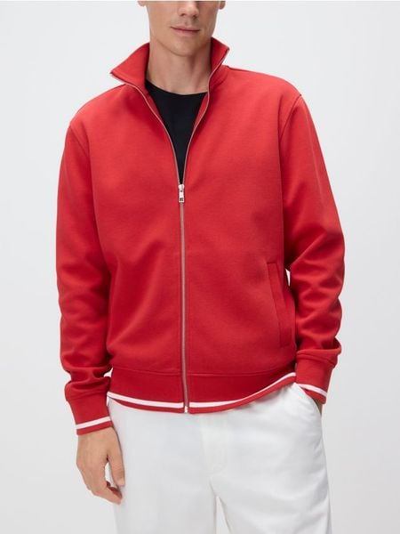 Rozpinana bluza ze stójką - czerwony. Czerwone bluzy rozpinane męskie Reserved, l, bez wzorów, z bawełny, bez ramiączek, bez kaptura. Za 129.99 zł.